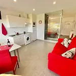 Redvelvet アパート