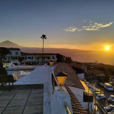 דירה Redvelvet טקורונטה